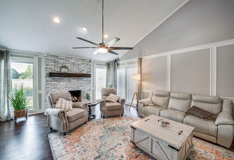 Pet Friendly Sachse Home W/ Patio, Fire Pit & Yard