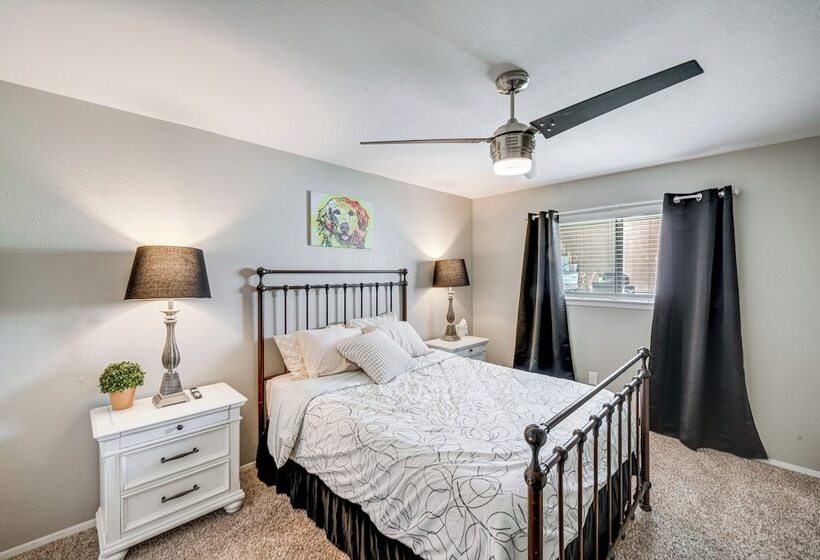 Pet Friendly Sachse Home W/ Patio, Fire Pit & Yard