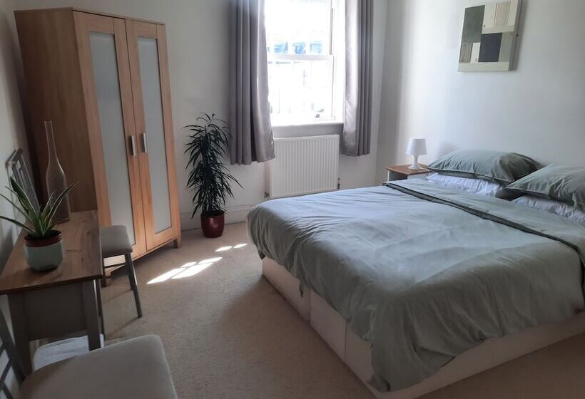 레지던스 Granada Road Seaside House