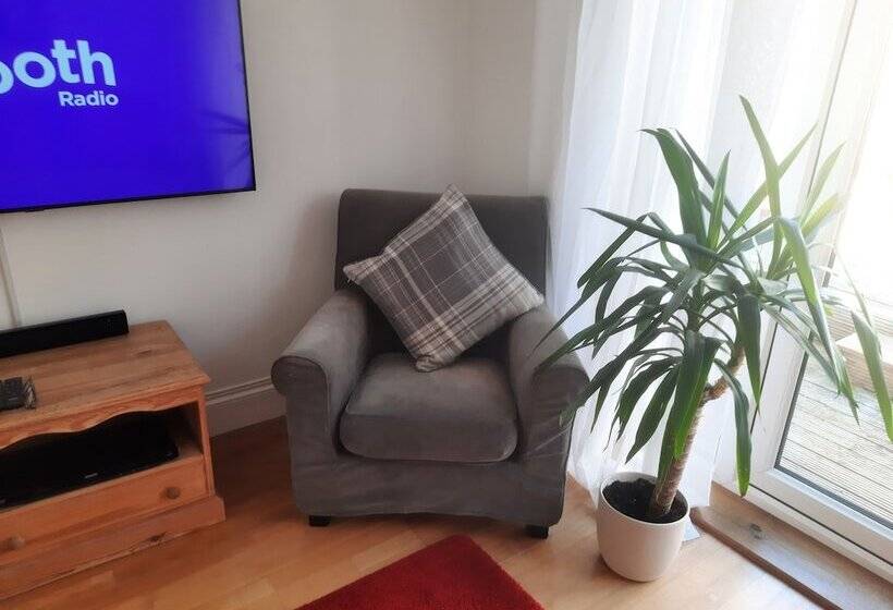 레지던스 Granada Road Seaside House