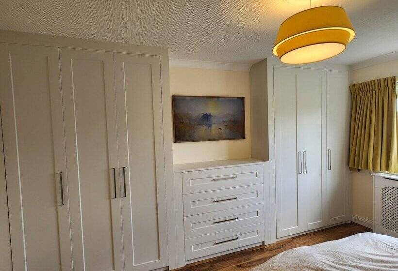 إقامة London Family Home Amazing Garden