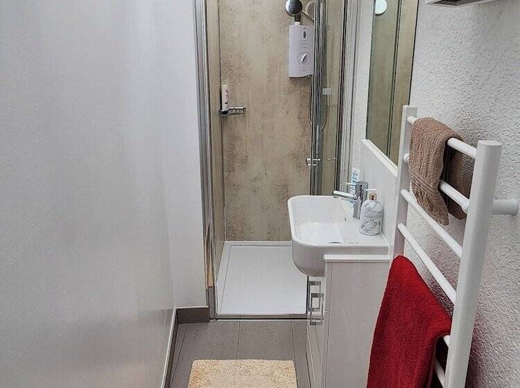 إقامة London Family Home Amazing Garden