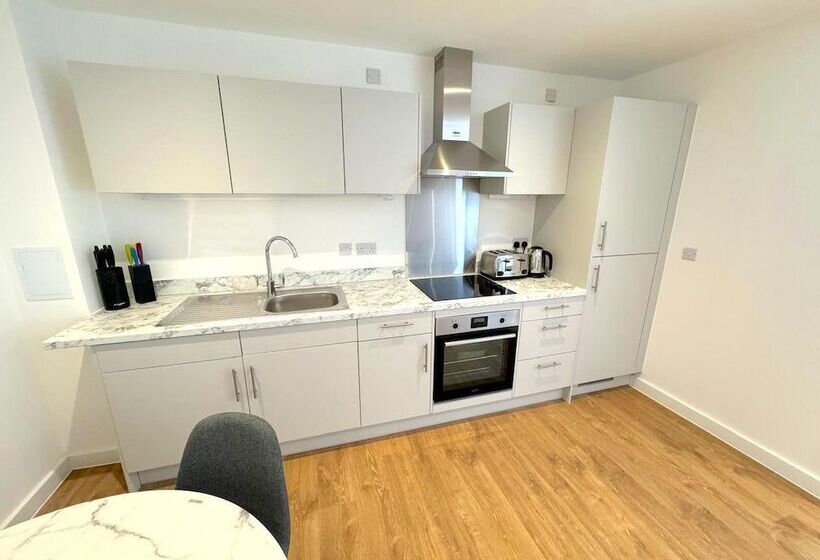 Резиденция Modern Townhouse, Close To 02,excel, 5mins To Tube