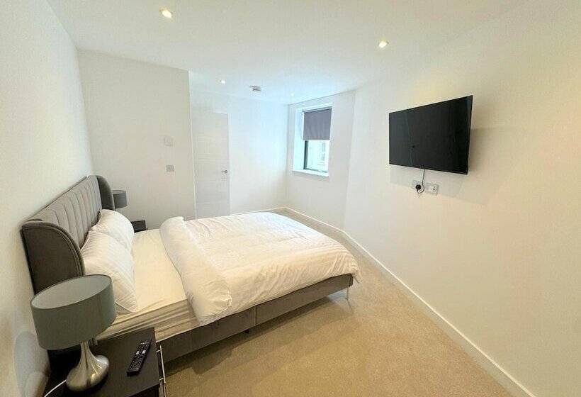 Резиденция Modern Townhouse, Close To 02,excel, 5mins To Tube