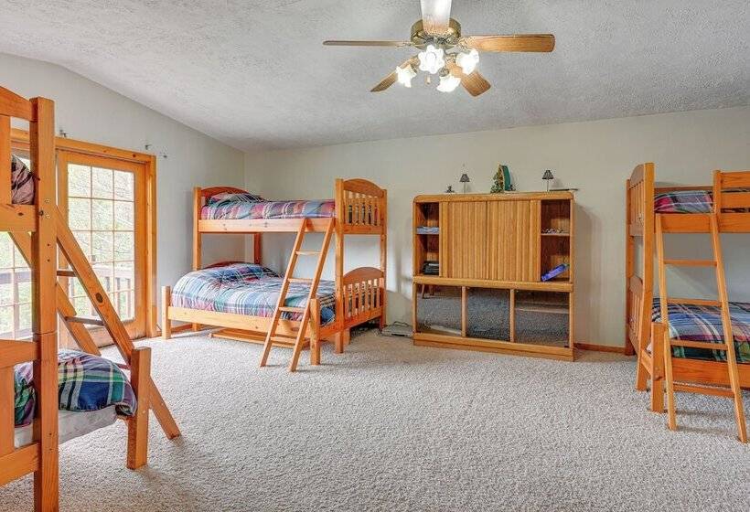 Spacious Sterling Cabin: Game Room, Private Pond!