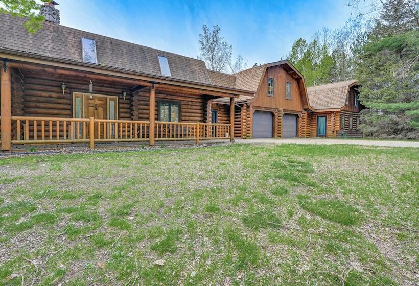 Spacious Sterling Cabin: Game Room, Private Pond!