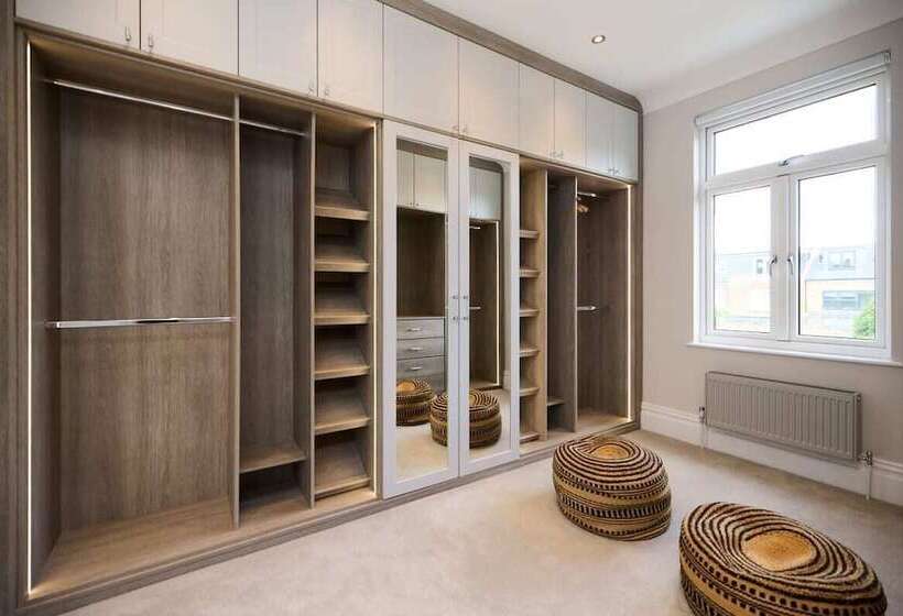 The Roehampton Place Elegant 5bdr House With Garden + Parking