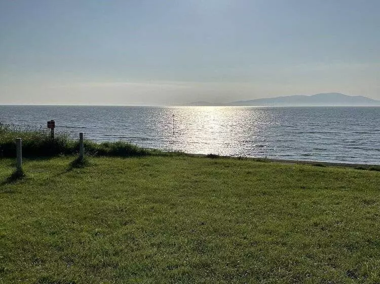 4 Bed Room Bungalow , Open Fire ,perfect Choice