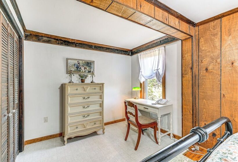 Family Fancy Gap Cottage W/ Deck   Pets Welcome!