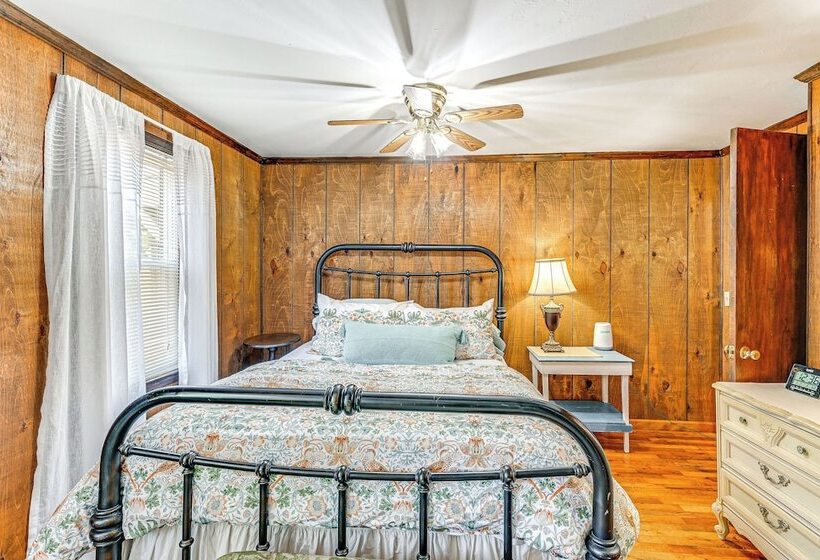 Family Fancy Gap Cottage W/ Deck   Pets Welcome!