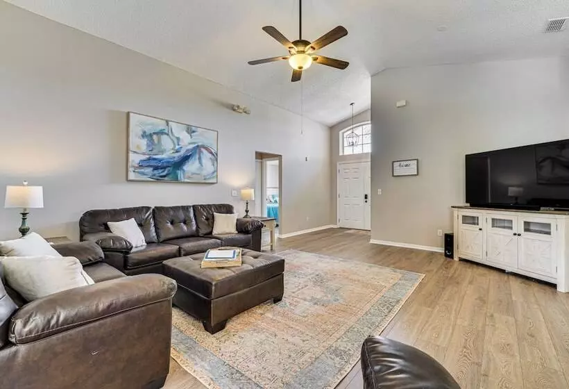 Heated Pool & Screened Lanai: Haines City Haven!