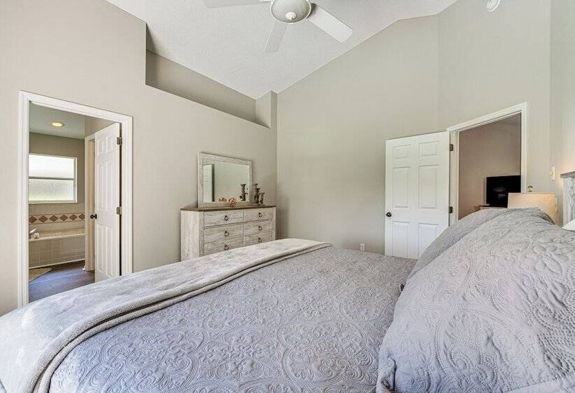 Heated Pool & Screened Lanai: Haines City Haven!