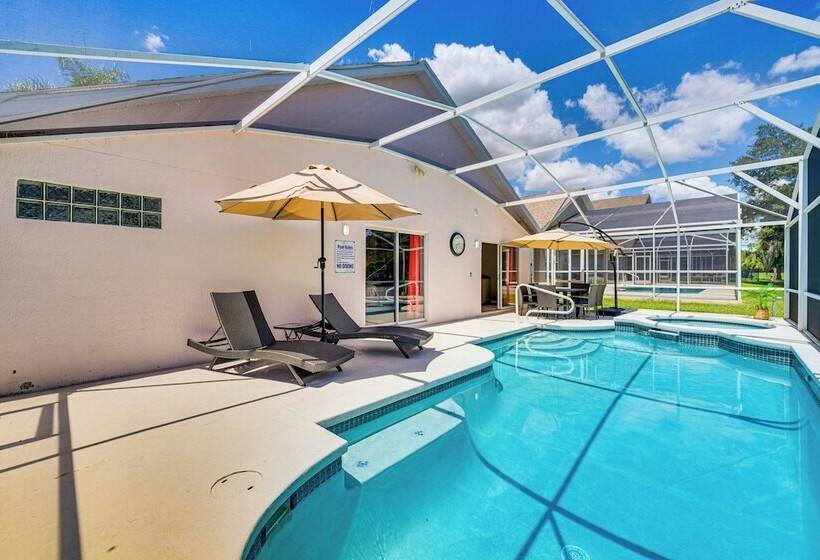 Heated Pool & Screened Lanai: Haines City Haven!