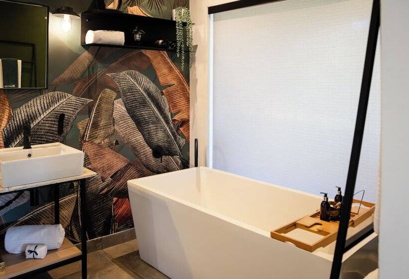 호텔 Wagyu Mountain Lodges