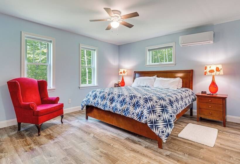 Near Hiking Trails & Ski Resorts: Killington Home!