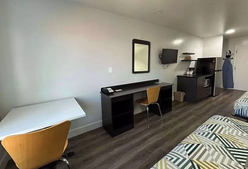 モーテル Studio 6 Suites Hesperia, Ca – West Main Street – I 15