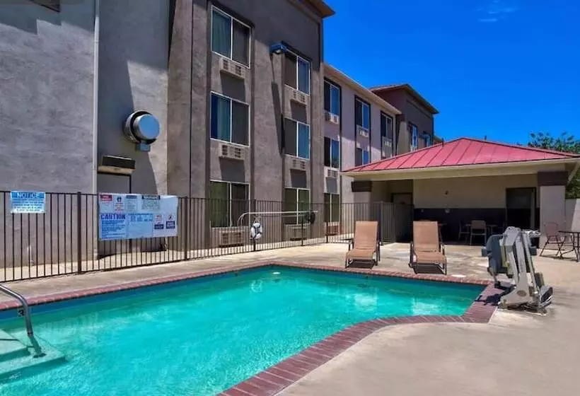モーテル Studio 6 Suites Hesperia, Ca – West Main Street – I 15