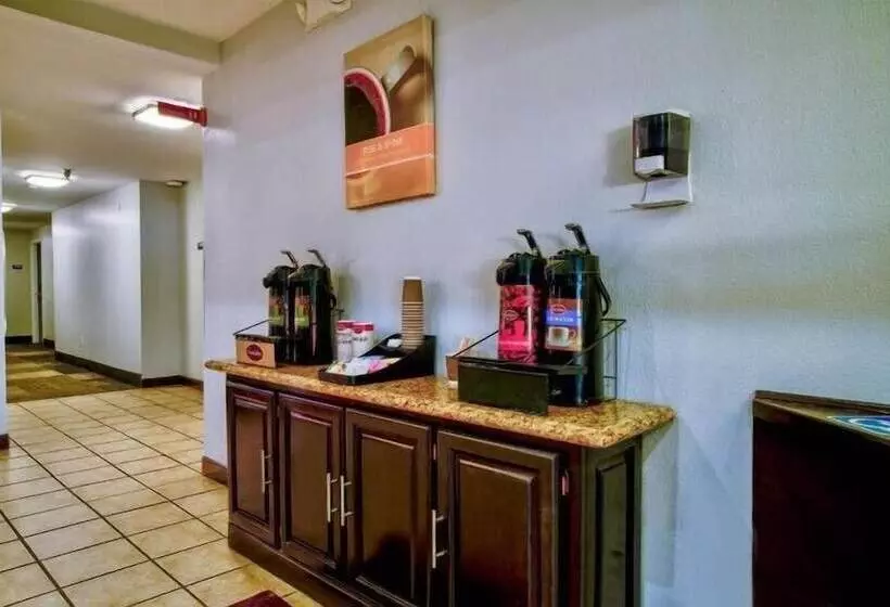 モーテル Studio 6 Suites Hesperia, Ca – West Main Street – I 15