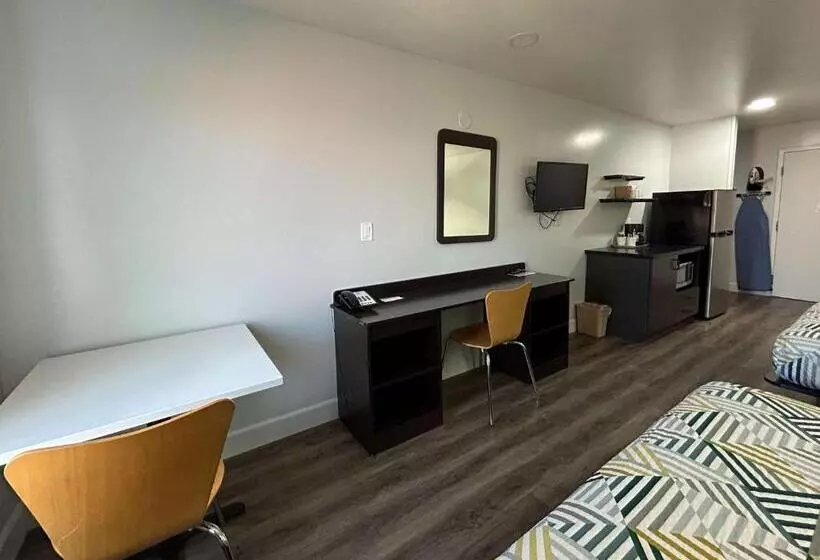 モーテル Studio 6 Suites Hesperia, Ca – West Main Street – I 15