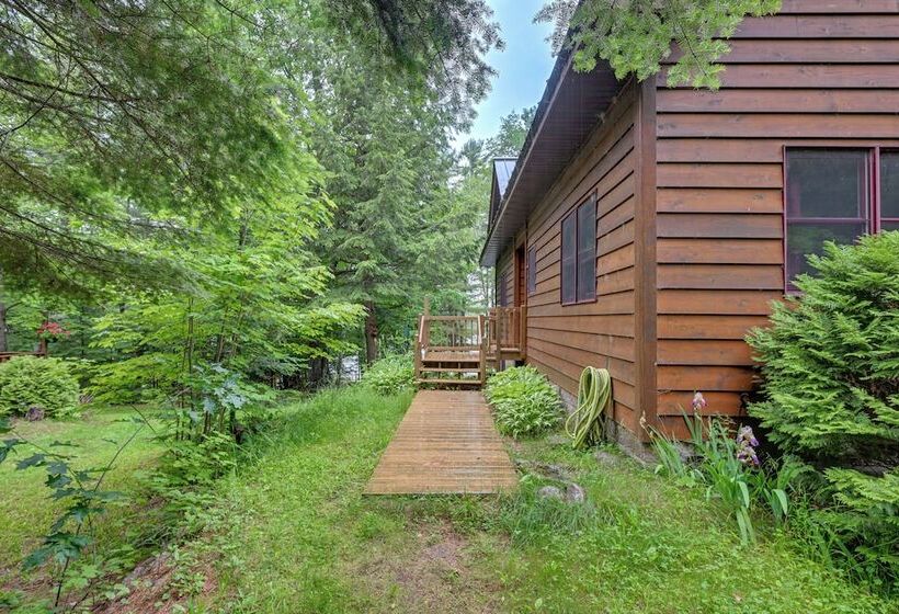 Peaceful White Sand Lake House W/ Dock & Deck!