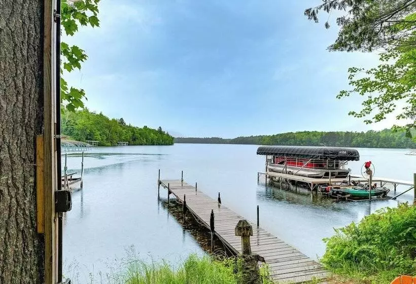 Peaceful White Sand Lake House W/ Dock & Deck!