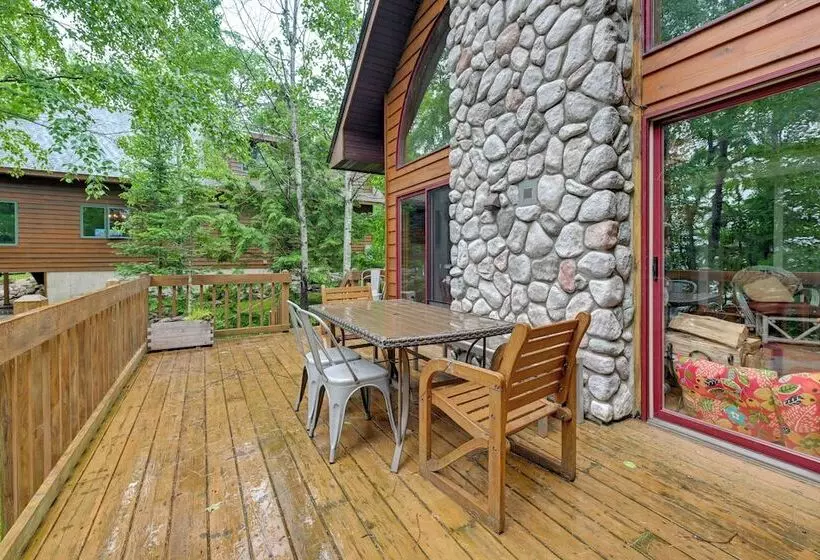 Peaceful White Sand Lake House W/ Dock & Deck!