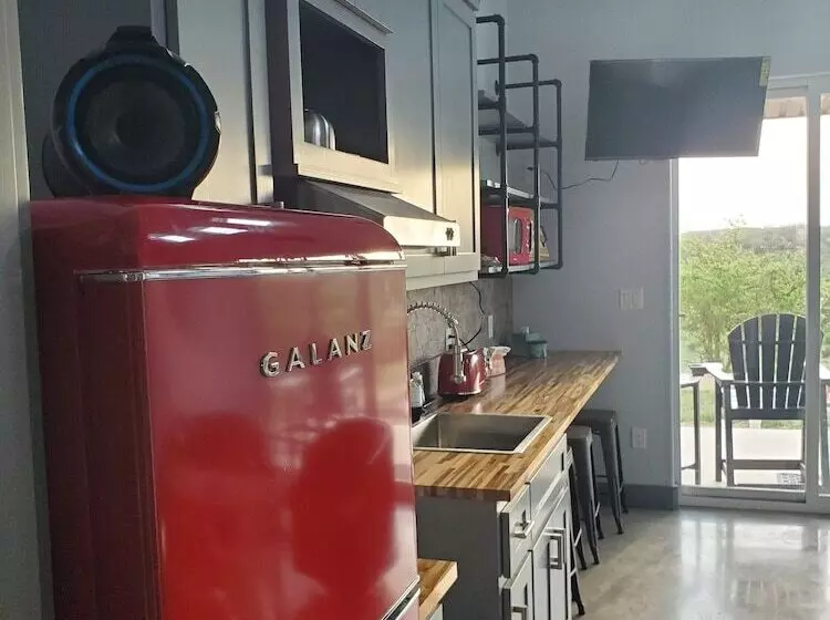 Majatalo Hill Country Guest Houses