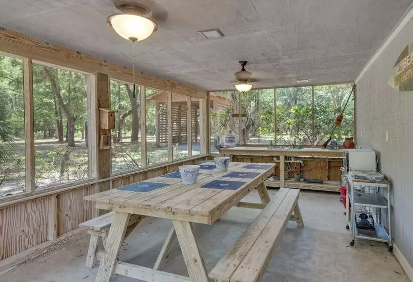 Near Edisto Beach State Park: Home W/ Lanais!