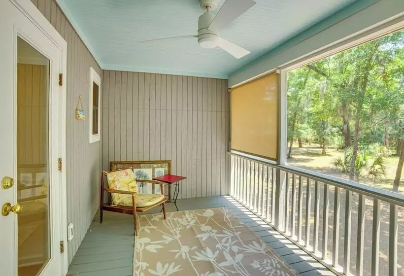 Near Edisto Beach State Park: Home W/ Lanais!