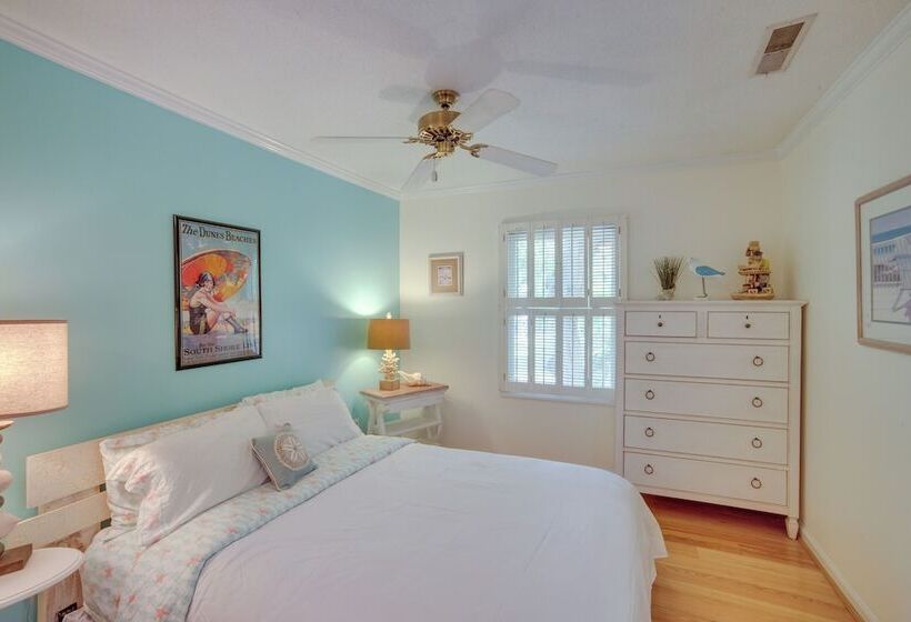 Near Edisto Beach State Park: Home W/ Lanais!