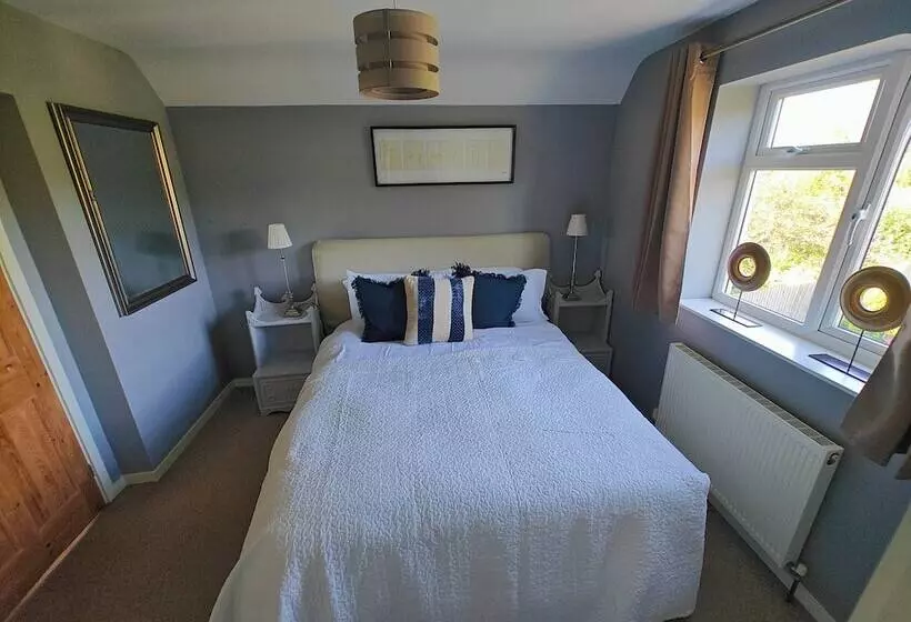 レジデンス King Arthur S Rest   Sleeps 10, Hot Tub & Garden