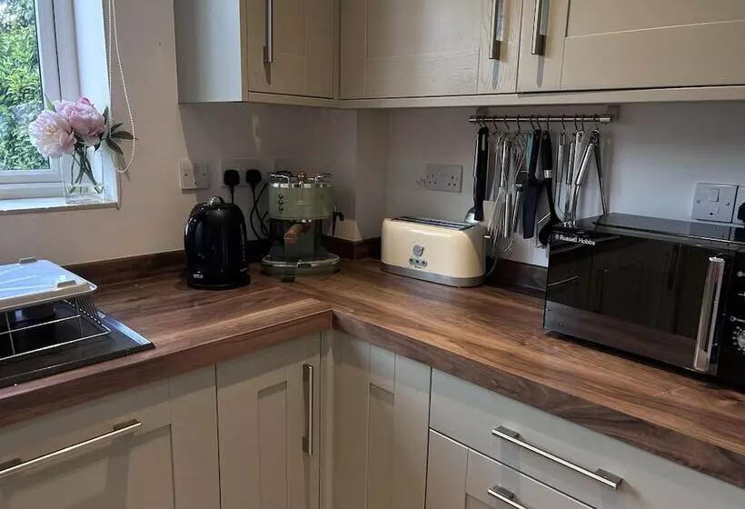 レジデンス King Arthur S Rest   Sleeps 10, Hot Tub & Garden