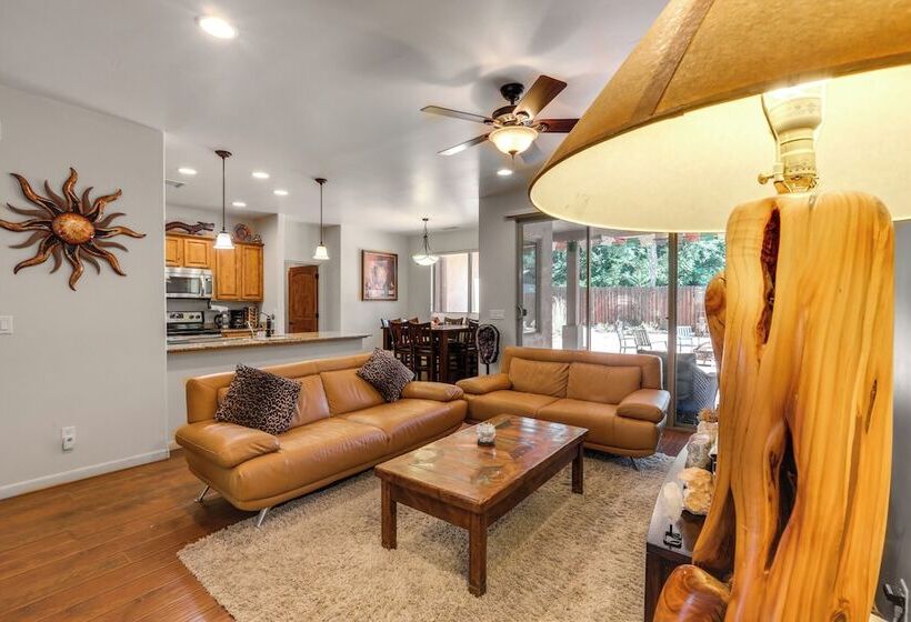 Sedona Home W/ Fire Pit, Near Slide Rock Park!