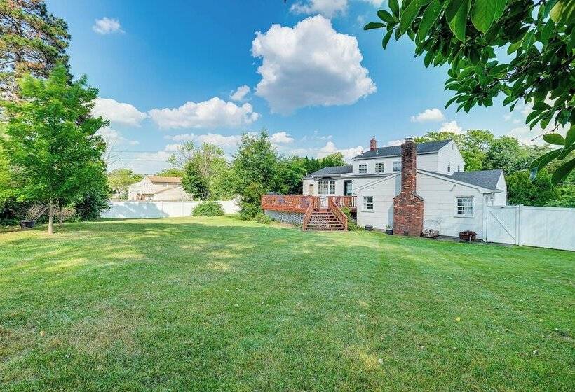 Somerset Home W/ Large Yard Near Parks & Trails