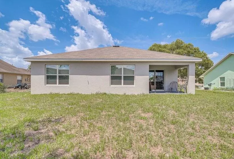 Spring Hill Retreat W/ Patio & Yard, Near Kayaking