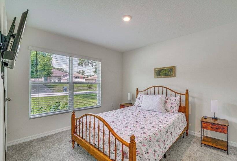 Spring Hill Retreat W/ Patio & Yard, Near Kayaking