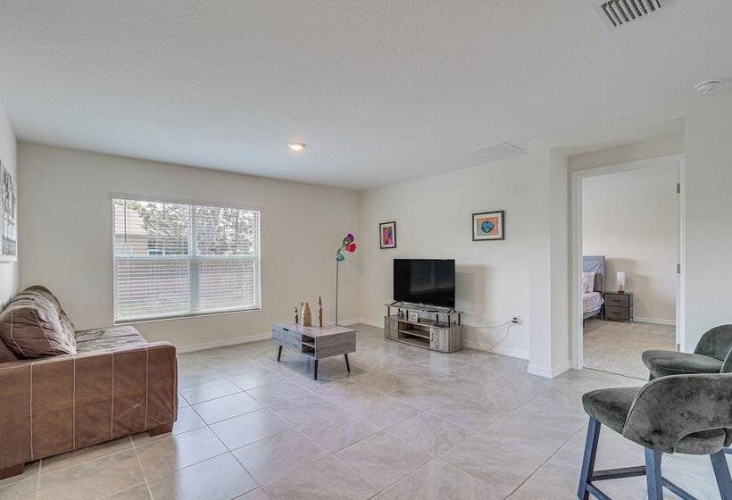 Spring Hill Retreat W/ Patio & Yard, Near Kayaking