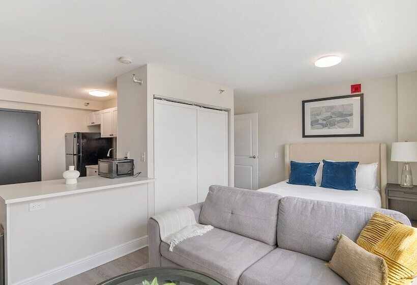 Barsala At The Wayland