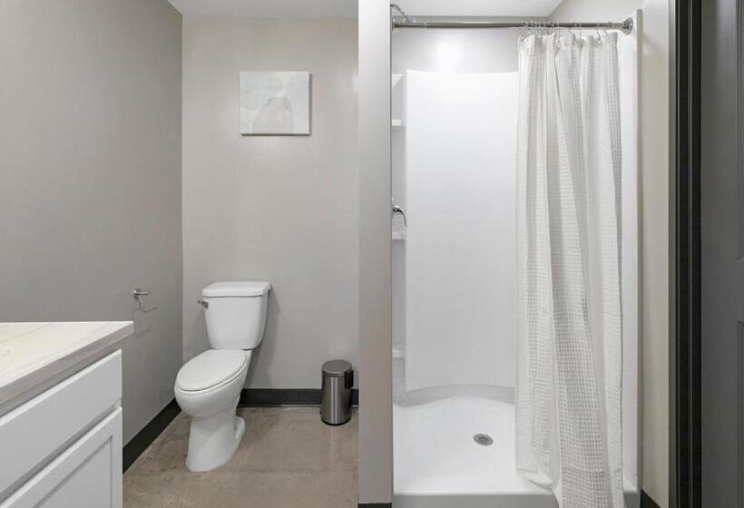 Tower On Tenth By  Landing