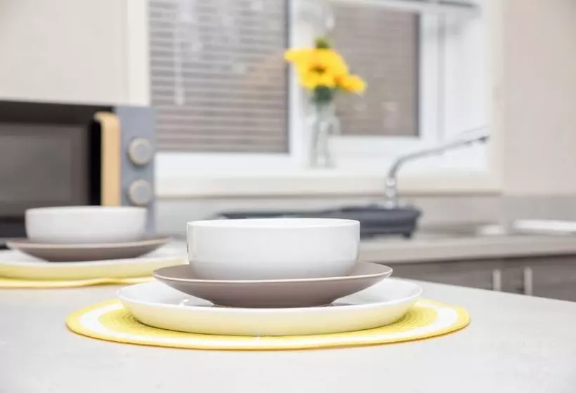 Family Luxury Cabin Retreat With Hot Tub