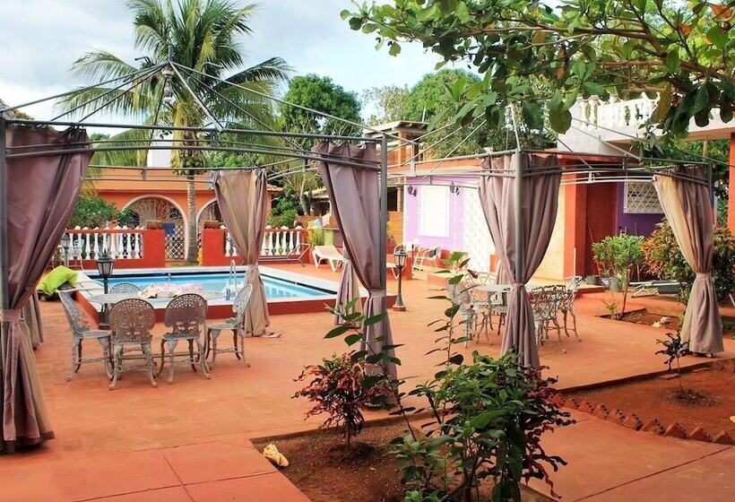 Hostal Mary Mar Trinidad