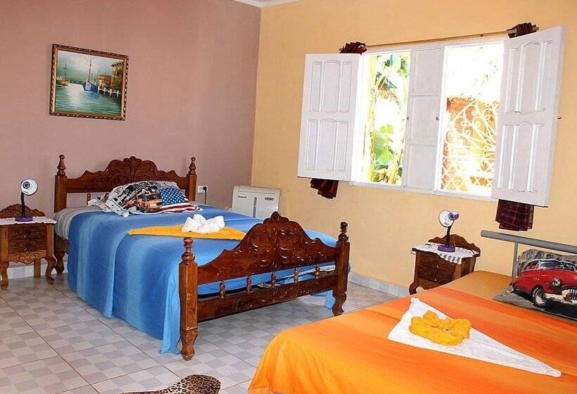 Hostal Mary Mar Trinidad