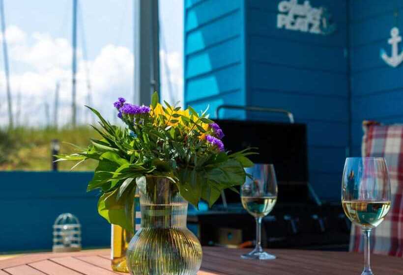 Отель Isa Comfortable Holiday Residence