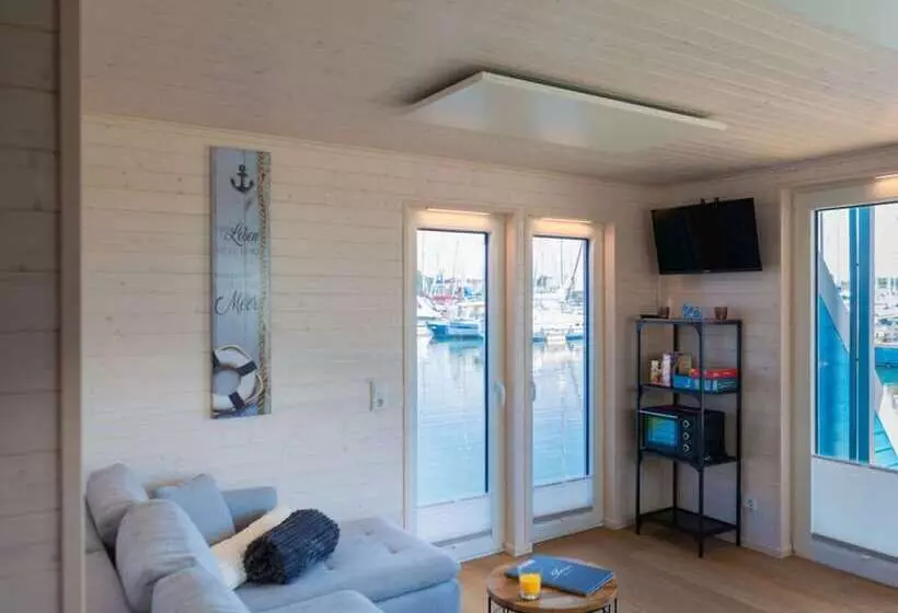 ホテル Isa Comfortable Holiday Residence