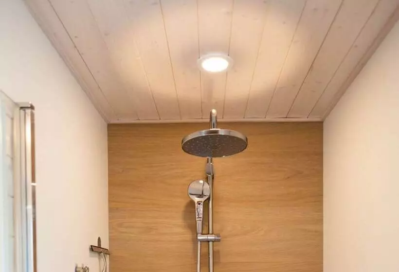 ホテル Isa Comfortable Holiday Residence