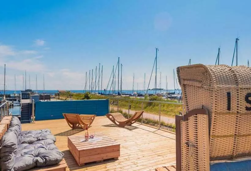 ホテル Isa Comfortable Holiday Residence