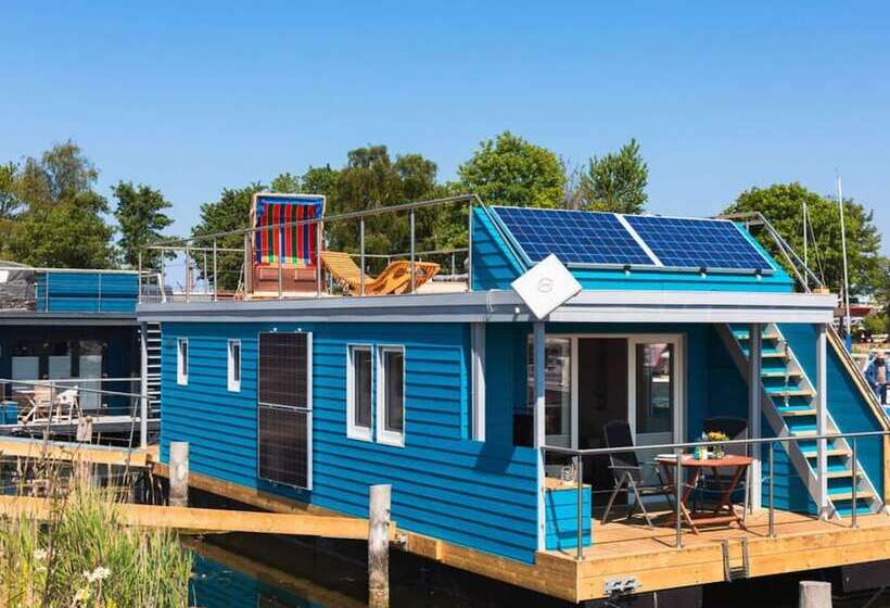 Отель Isa Comfortable Holiday Residence