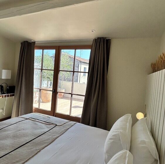 هتل Maison Soleil