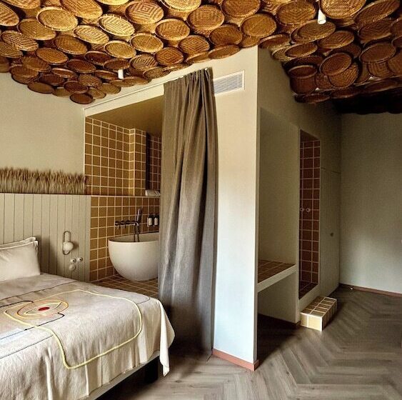 هتل Maison Soleil