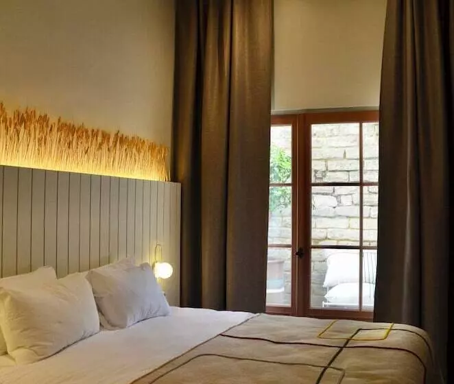 هتل Maison Soleil